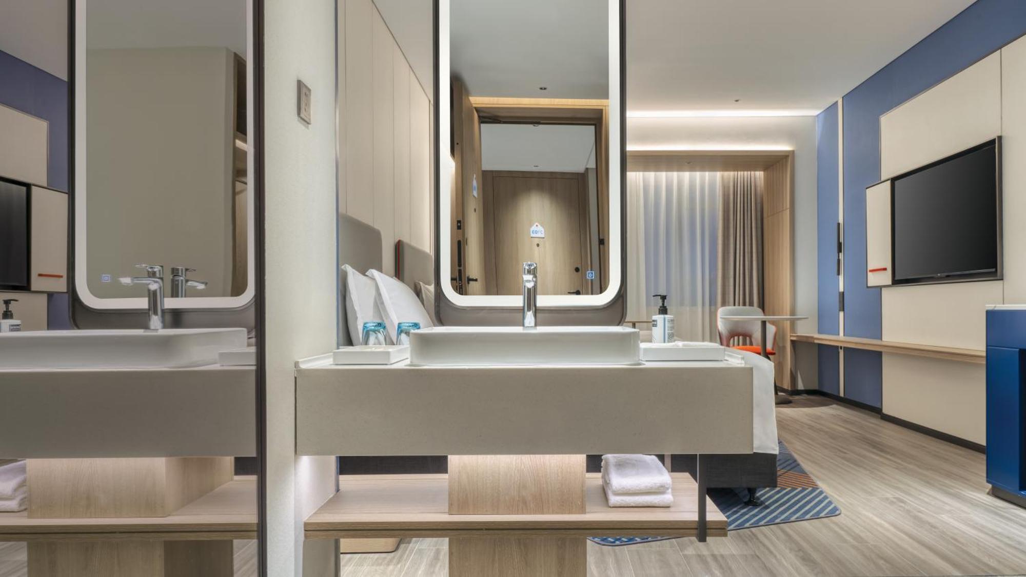 נאנטונג Holiday Inn Express Rugao City Center, An Ihg Hotel מראה חיצוני תמונה
